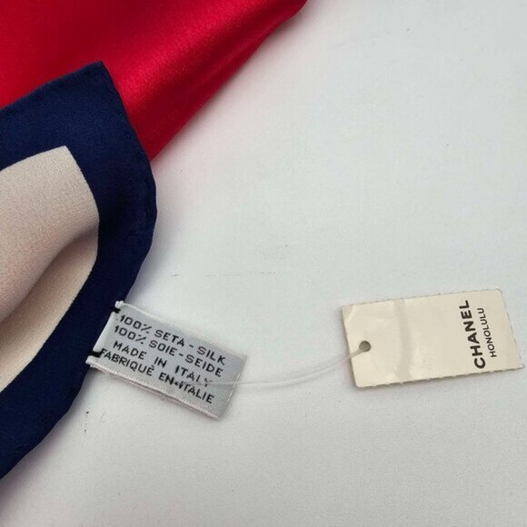 CHANEL Scarf 350-042525 - Picture 10 of 10